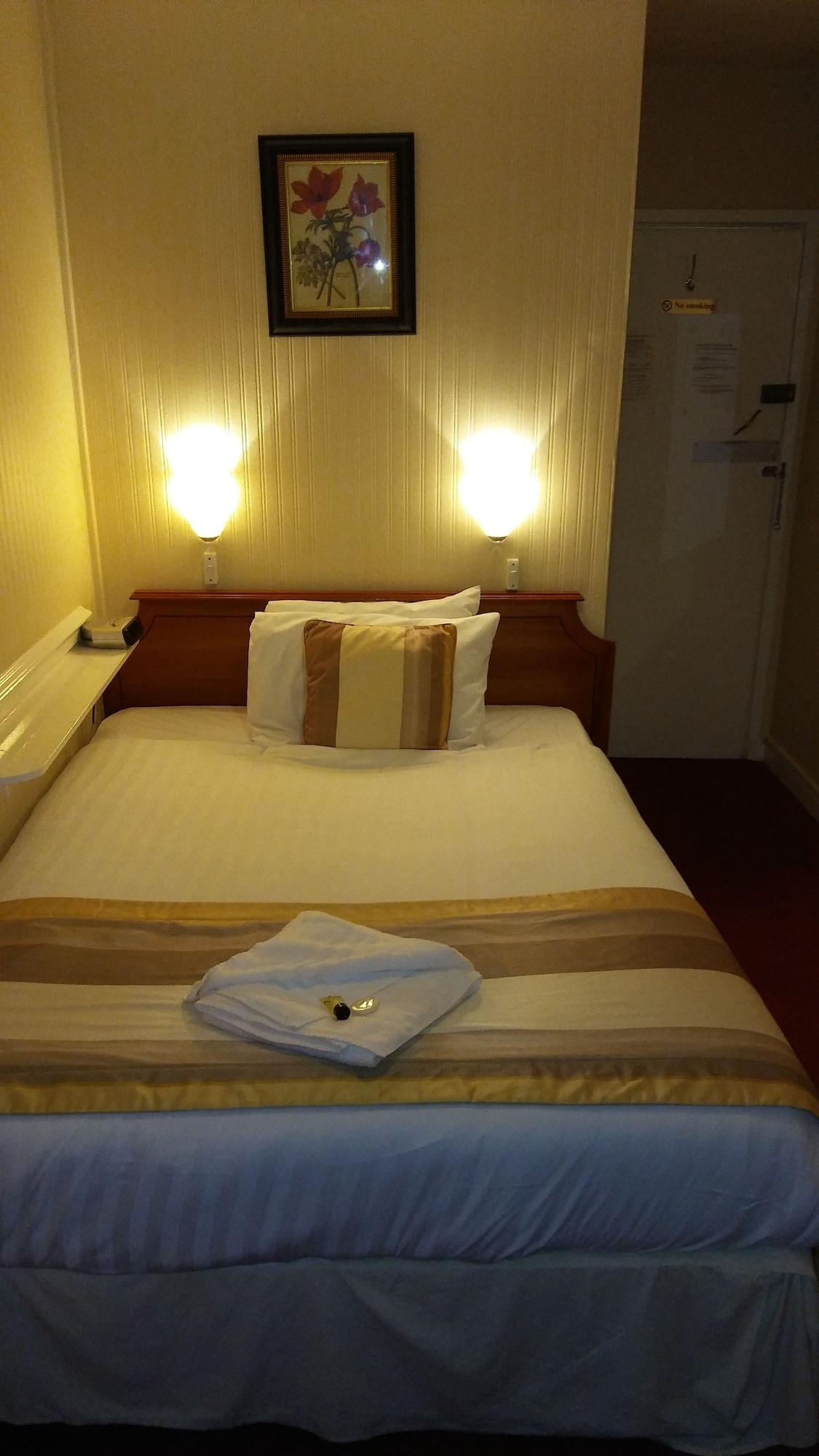 לונדון Parkwood Hotel מראה חיצוני תמונה